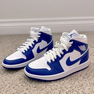 Women’s Air Jordan 1 Mid Size 5.5 in White/Hyper Royal-White